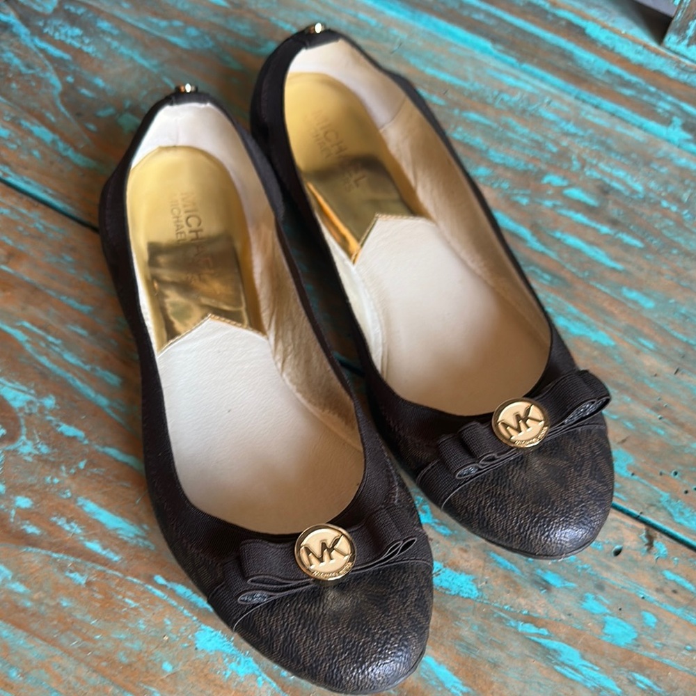 Michael Kors Dixie Women's MK Ballet Bow Flats Gold Logo Size 9M